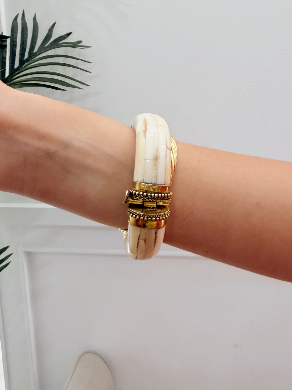 Pulsera Hueso Piedra Negra