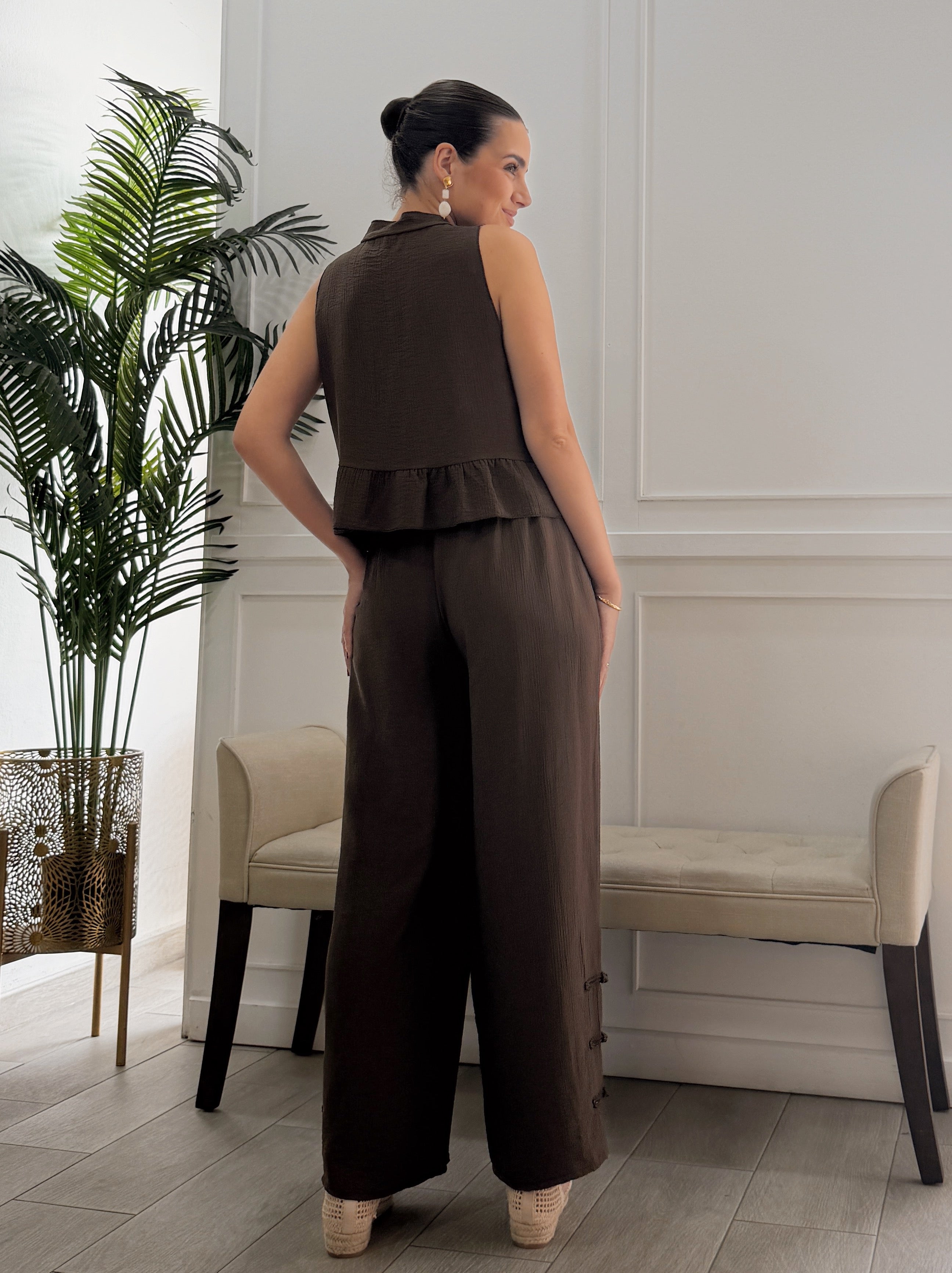 Conjunto Naomi Marrón